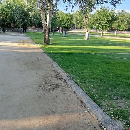 Complejo La Cigueena Arganda Del Rey Exterior photo